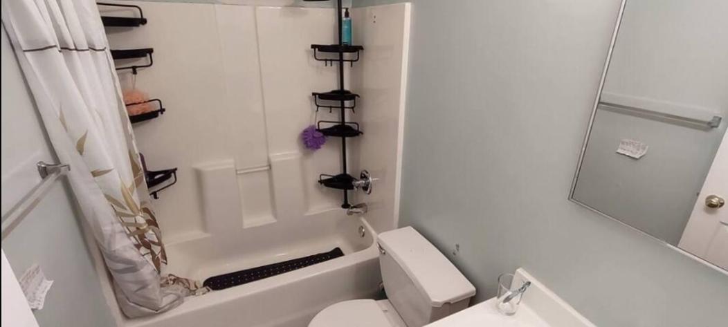 Central & Affordable Williamsburg Small Room Nova Iorque Exterior foto