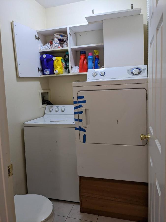 Central & Affordable Williamsburg Small Room Nova Iorque Exterior foto